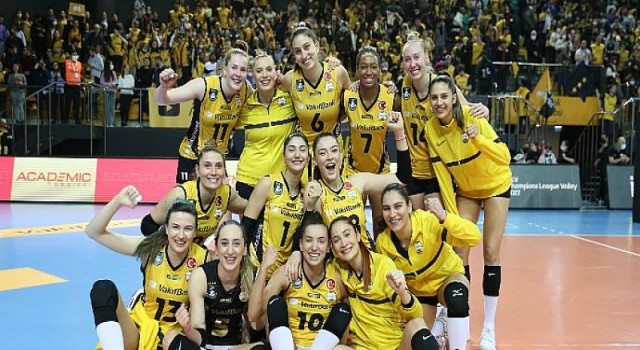 VakıfBank, Şampiyonlar Ligi’nde üst üste 10. kez yarı finalde